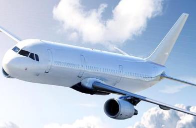 航空快递偶尔延误的原因是什么？